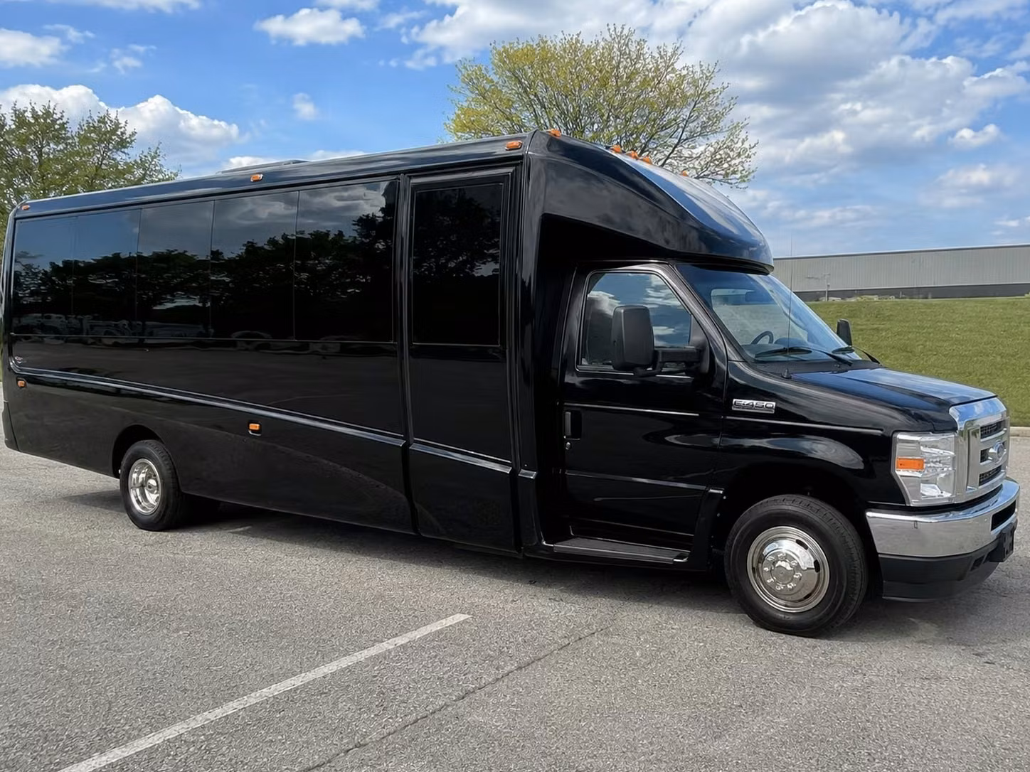 18 passenger minibus