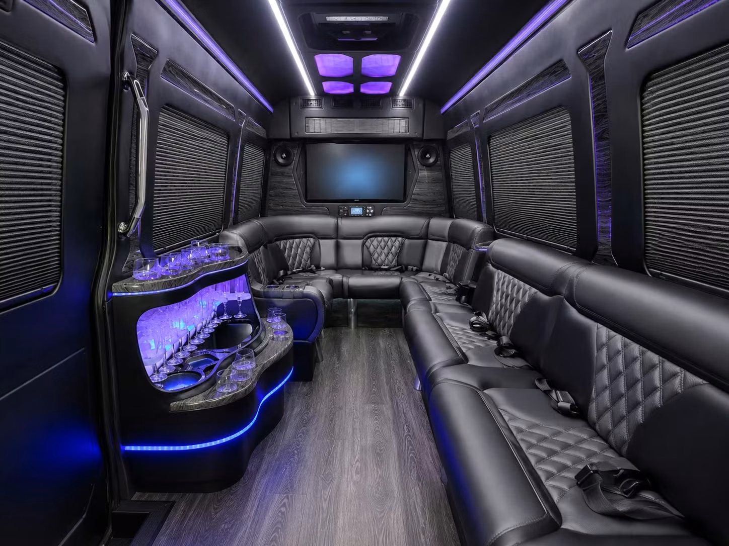 wedding bus rentals in oceanside